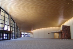 PS Conv. Cntr lobby1_jpg